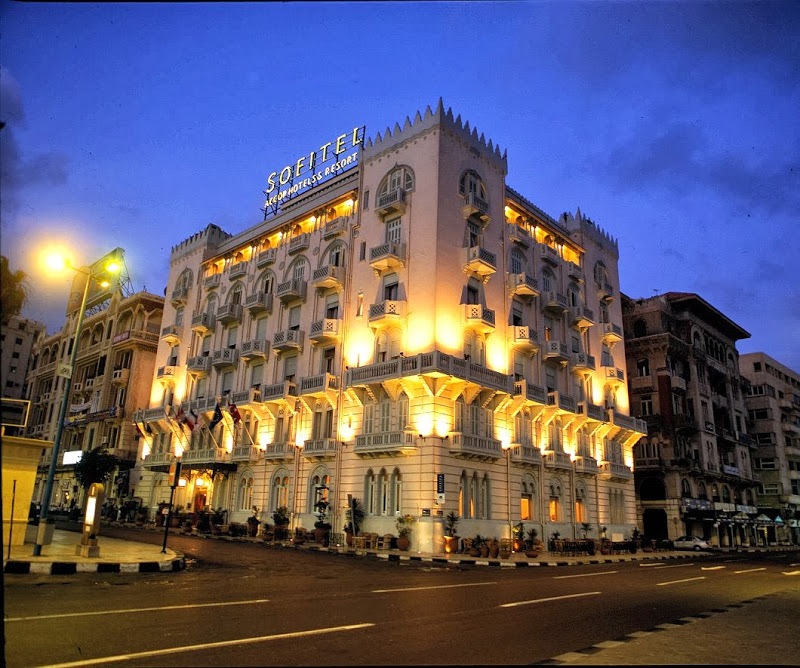 Alessandro Loria: Cecil Hotel at Alexandria, Egypt
